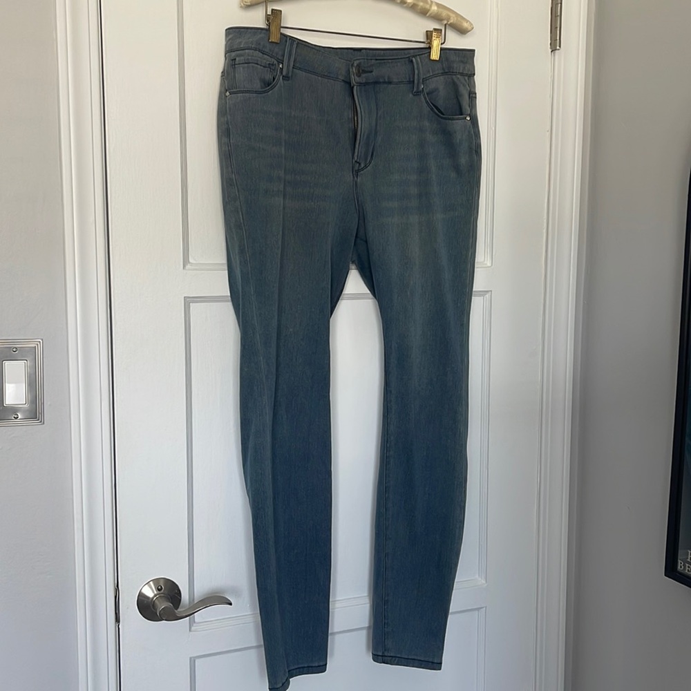 Grace & Lace original “Happy Pants”